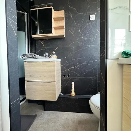 Apartment Cosy 8 En Face De La Gare De Mulhouse