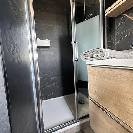 Cosy 8 En Face De La Gare De Apartment Mulhouse